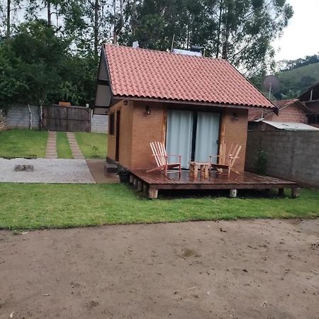 Chale Encanto Do Ceu Sapucaí-Mirim Exterior foto